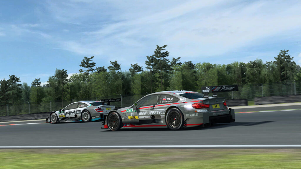 RaceRoom – DTM Experience 2015 Steam Key GLOBAL – Galeriebild 1